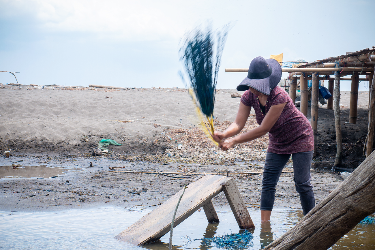 Rumput Laut dan Perempuan di Tengah Cuaca Tak Menentu